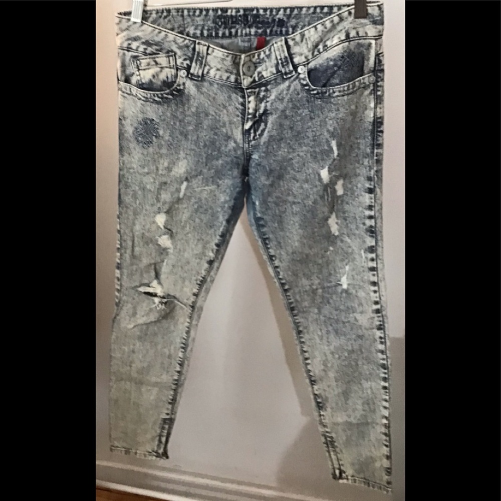 Guess jeans size 29